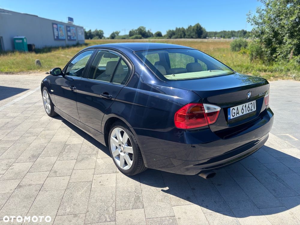 BMW Seria 3 320d DPF - 5