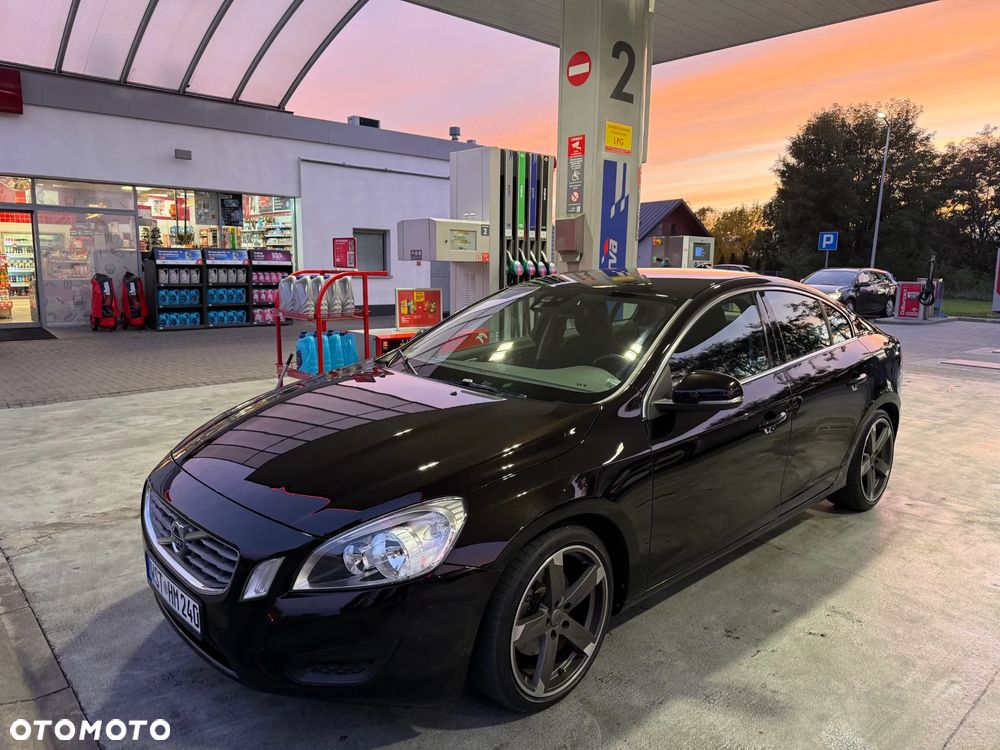 Volvo S60 - 35