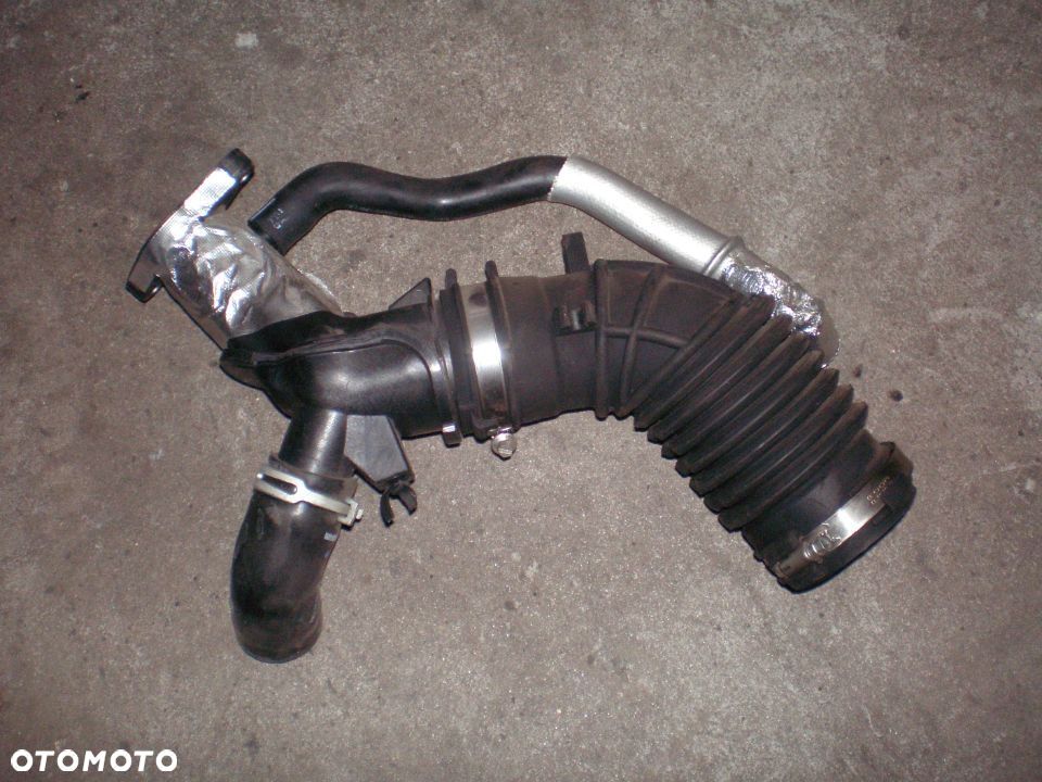 Wąż powietrza Renault 1.5 DCI 165763328R