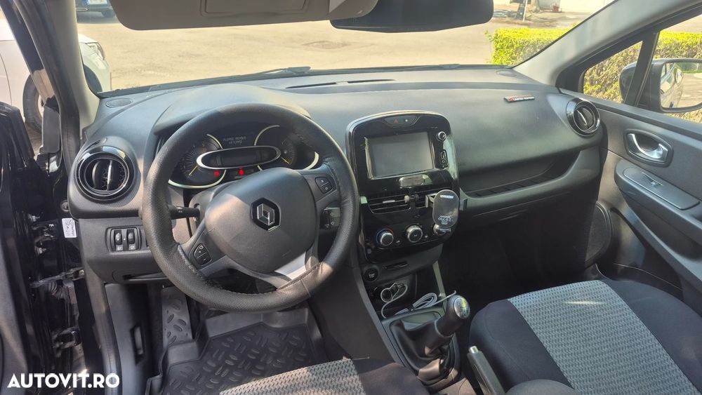 Renault Clio Energy dCi 90 Start & Stop Experience - 11