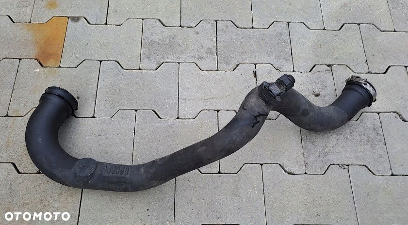 AUDI A4 B8 A5 RURA PRZEWÓD INTERCOOLER 8K0145673AL - 1