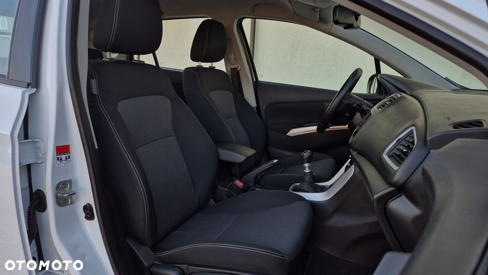 Suzuki SX4 S-Cross 1.6 DDiS 4x4 Comfort+ - 24