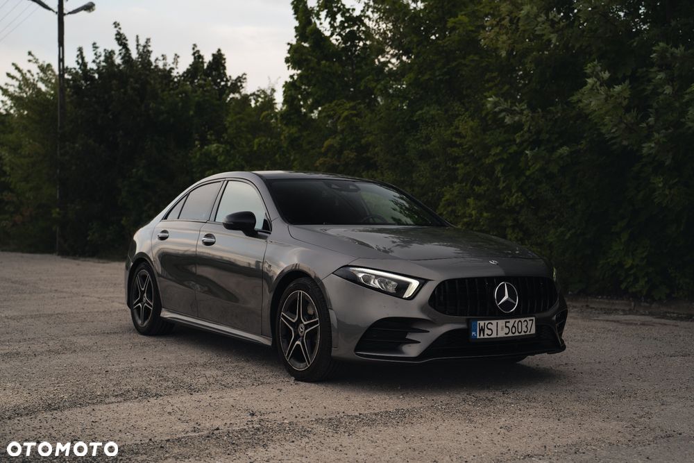 Mercedes-Benz Klasa A 220 7G-DCT AMG Line - 1