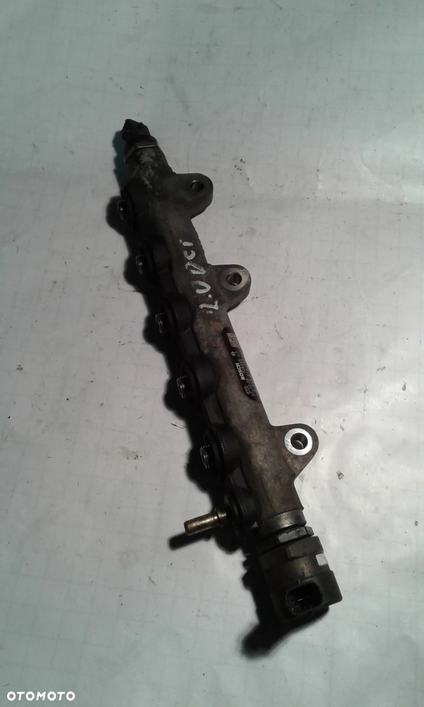 RENAULT LAGUNA III 2.0DCI M9R LISTWA WTRYSKOWA 0445214155