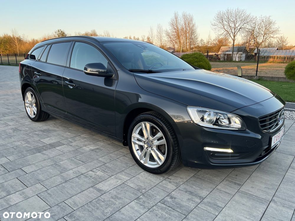 Volvo V60 D3 Summum - 13