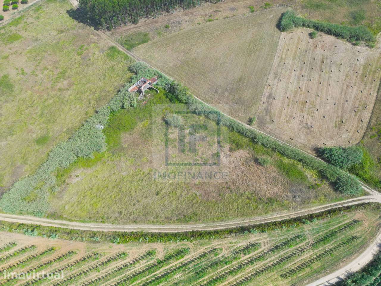 Vende-se Terreno na Zona Industrial da Serra D'el Rei – 4900 m² - Grande imagem: 3/10
