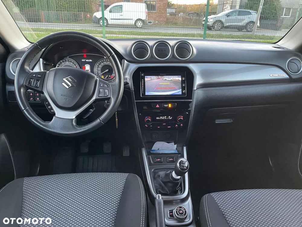 Suzuki Vitara 1.4 Boosterjet XLED Sun 4WD - 13