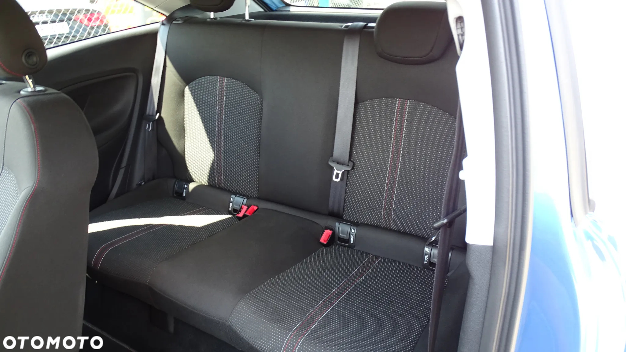 Opel Corsa 1.4 T Color Edition S&S - 15