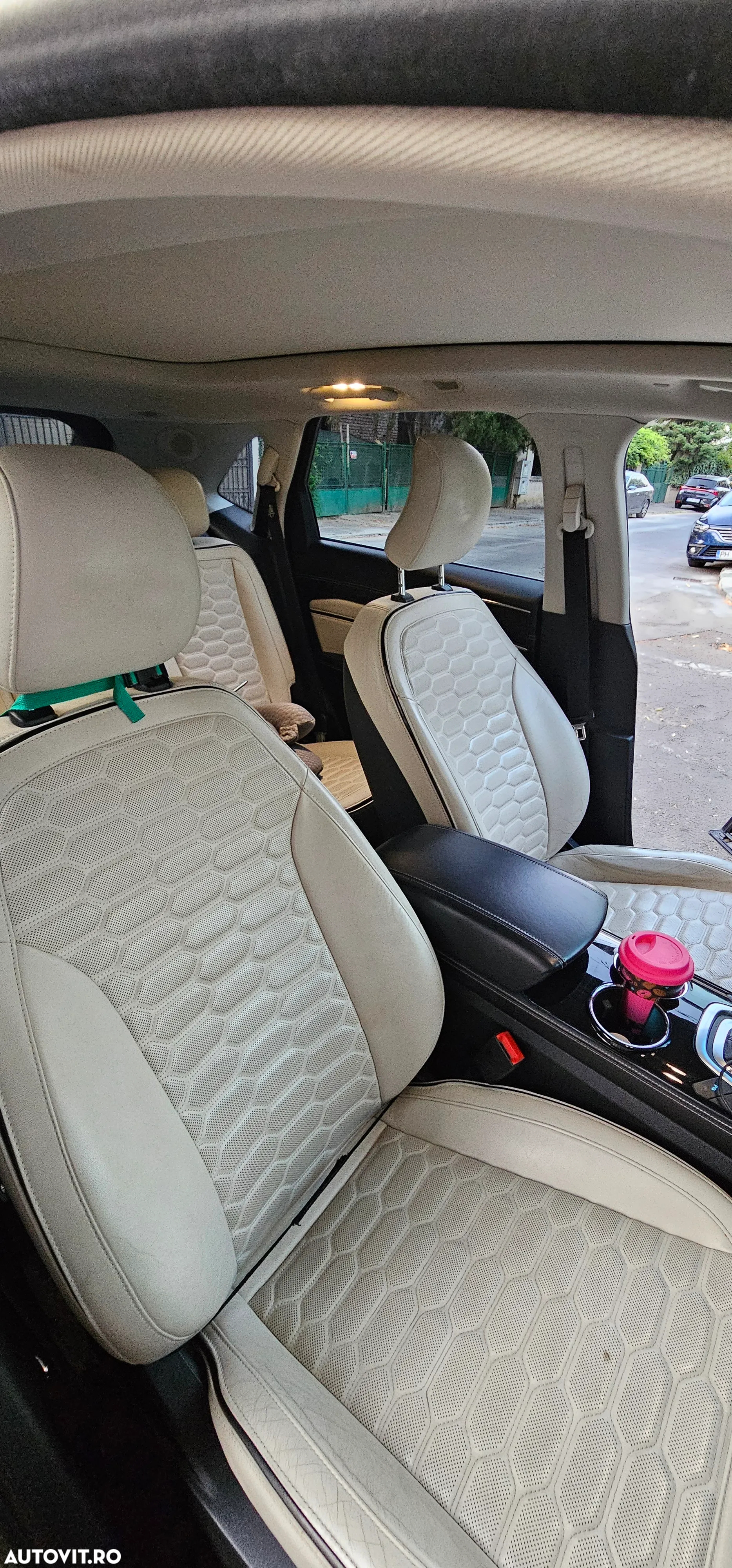 Ford Edge 2.0 TDCi Powershift Vignale - 13