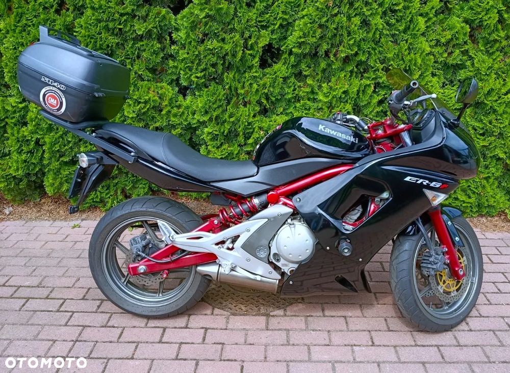 Kawasaki ER - 3