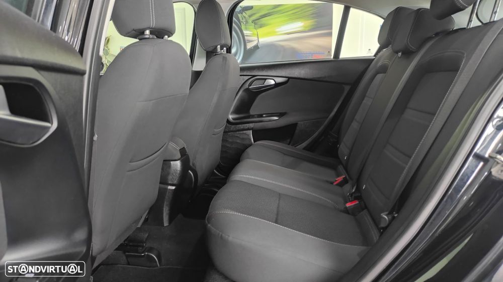 Fiat Tipo 1.3 M-Jet Sport - 18