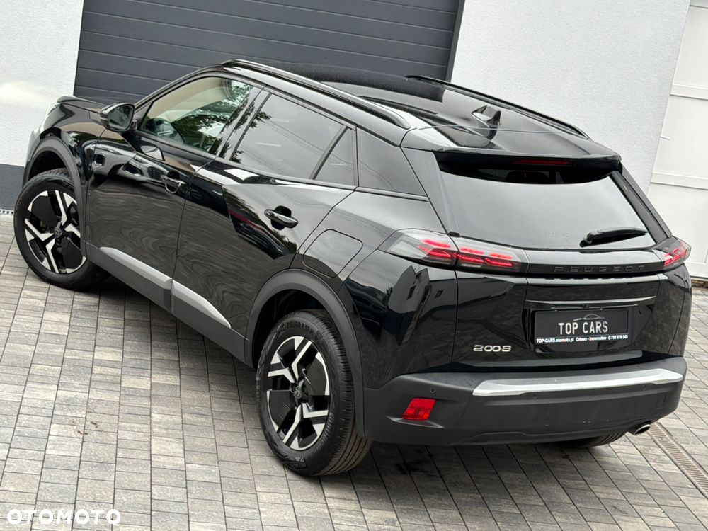 Peugeot 2008 BlueHDi 130 EAT8 Allure - 27