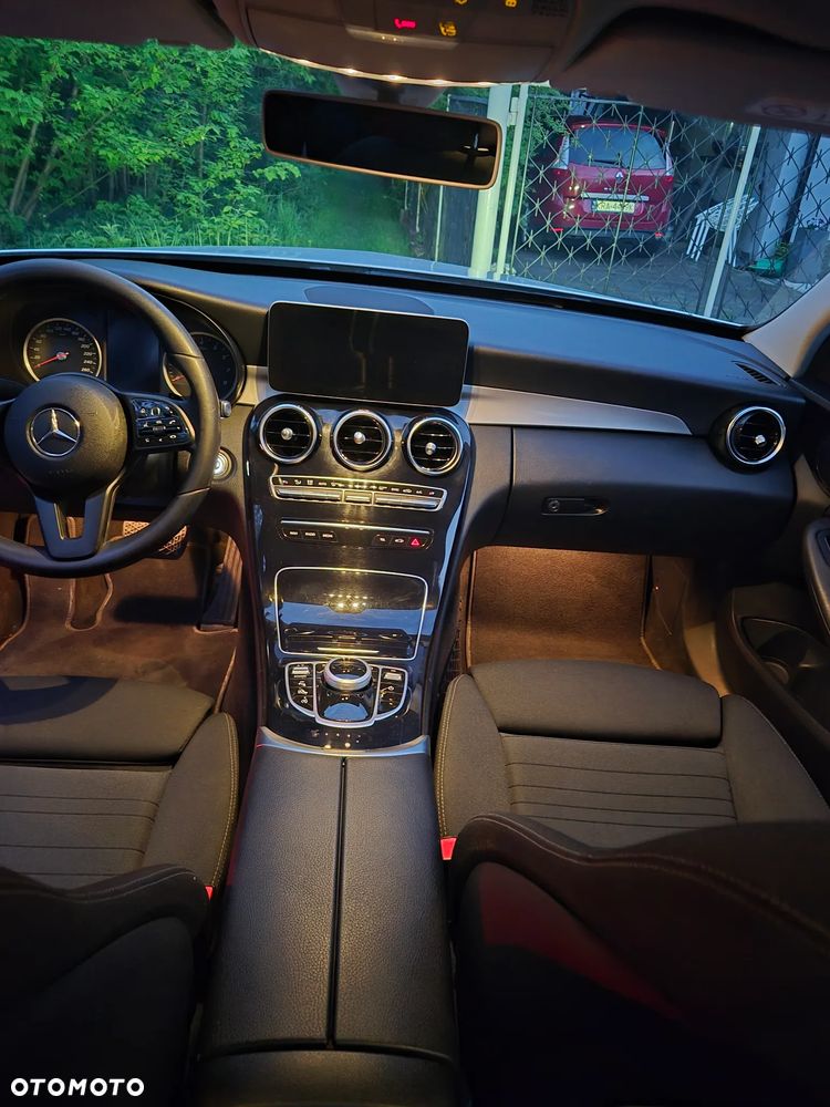 Mercedes-Benz Klasa C 160 Business Edition 9G-TRONIC - 13