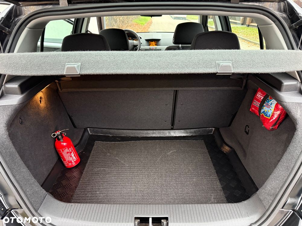 Opel Astra 1.6 Enjoy Easytronic - 18