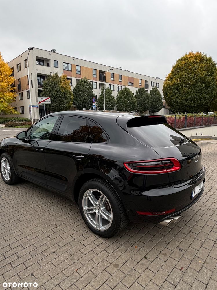 Porsche Macan Standard - 23