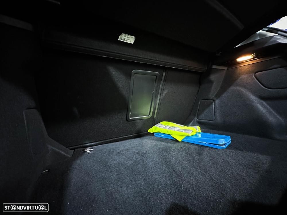 Peugeot 308 1.2 PureTech Allure - 57