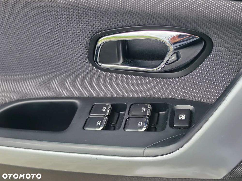 Kia Ceed 1.6 GDI ISG Platinum Edition - 19