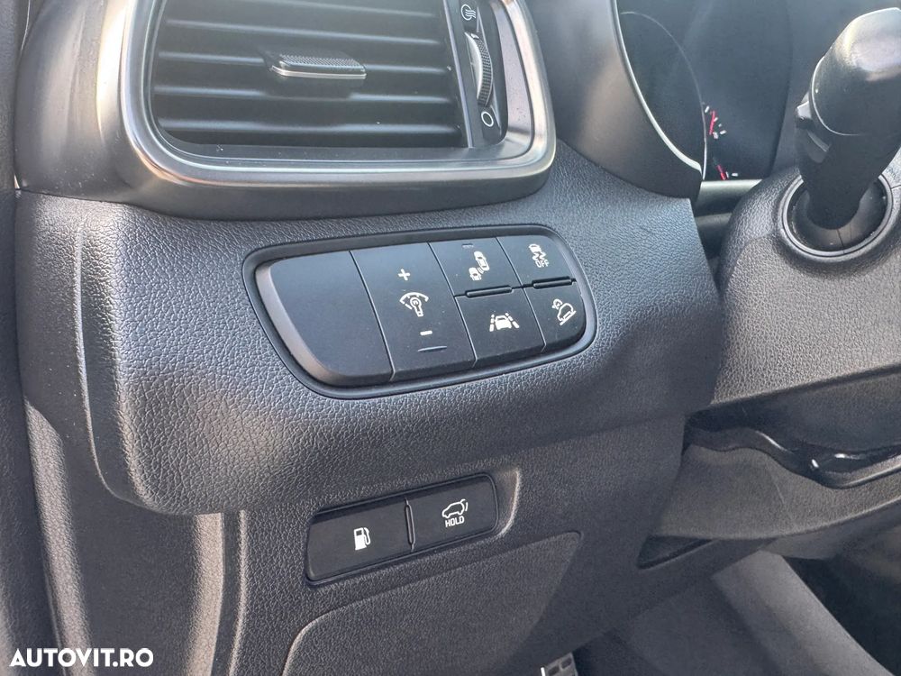 Kia Sorento 2.2 CRDi AWD Aut. GT Line - 29
