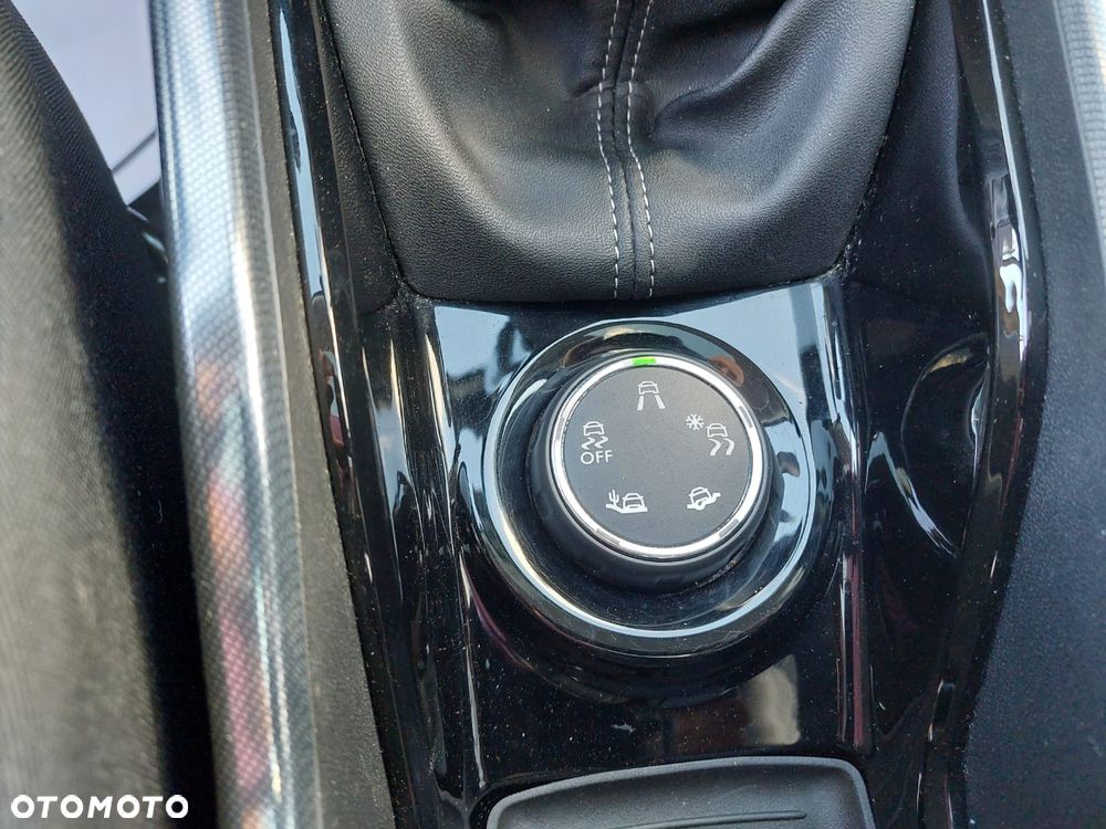 Peugeot 2008 PureTech 110 Stop&Start Allure - 24