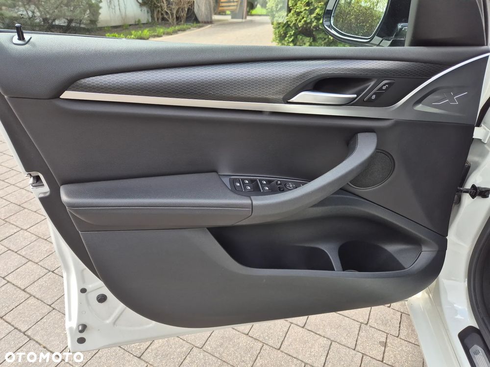 BMW X3 xDrive20d mHEV sport - 22