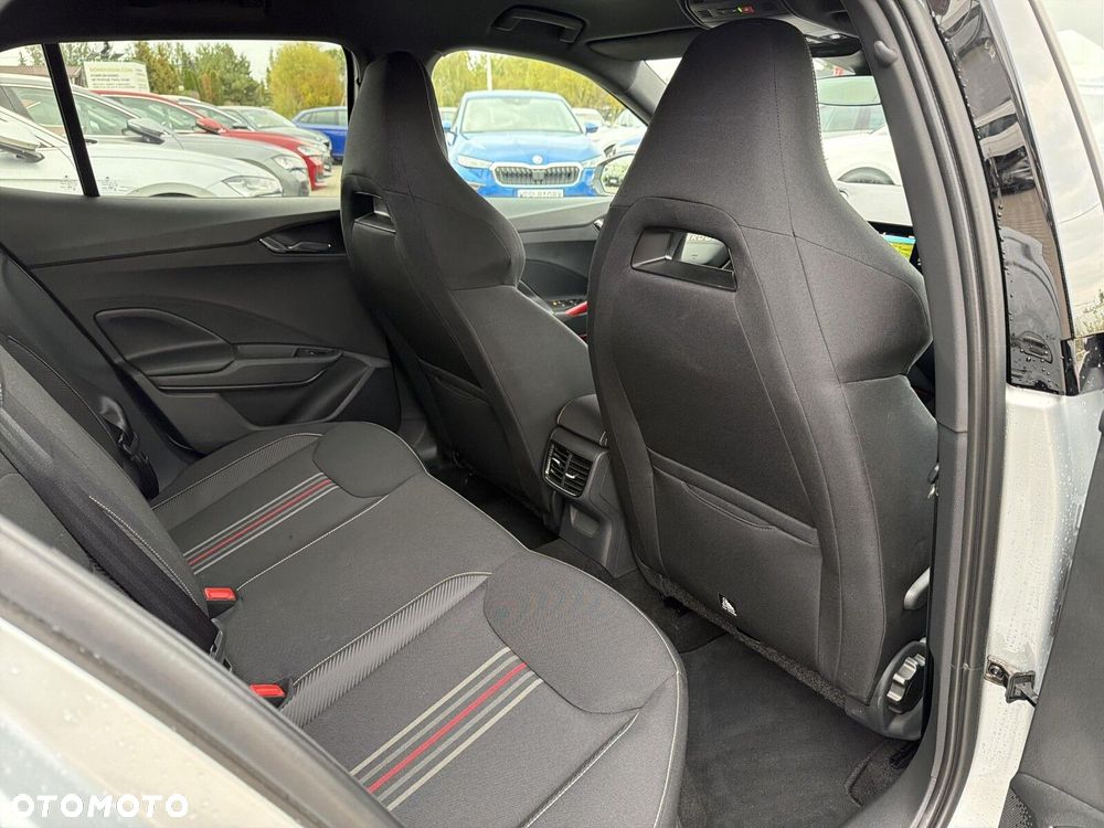 Skoda Fabia 1.0 TSI Monte Carlo DSG - 19