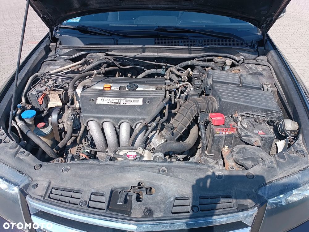 Honda Accord 2.0 Comfort - 12