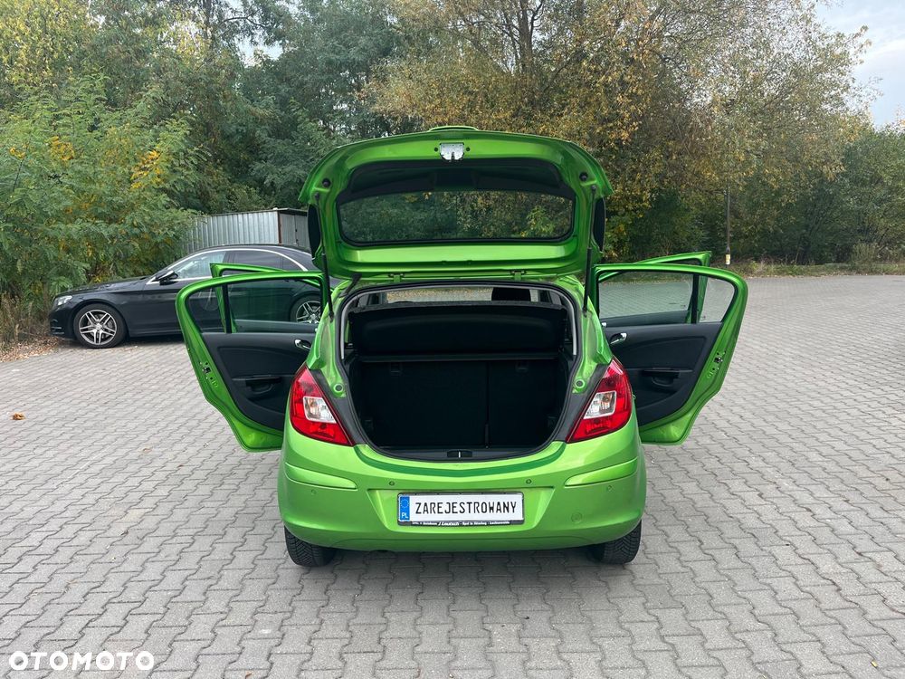 Opel Corsa - 19