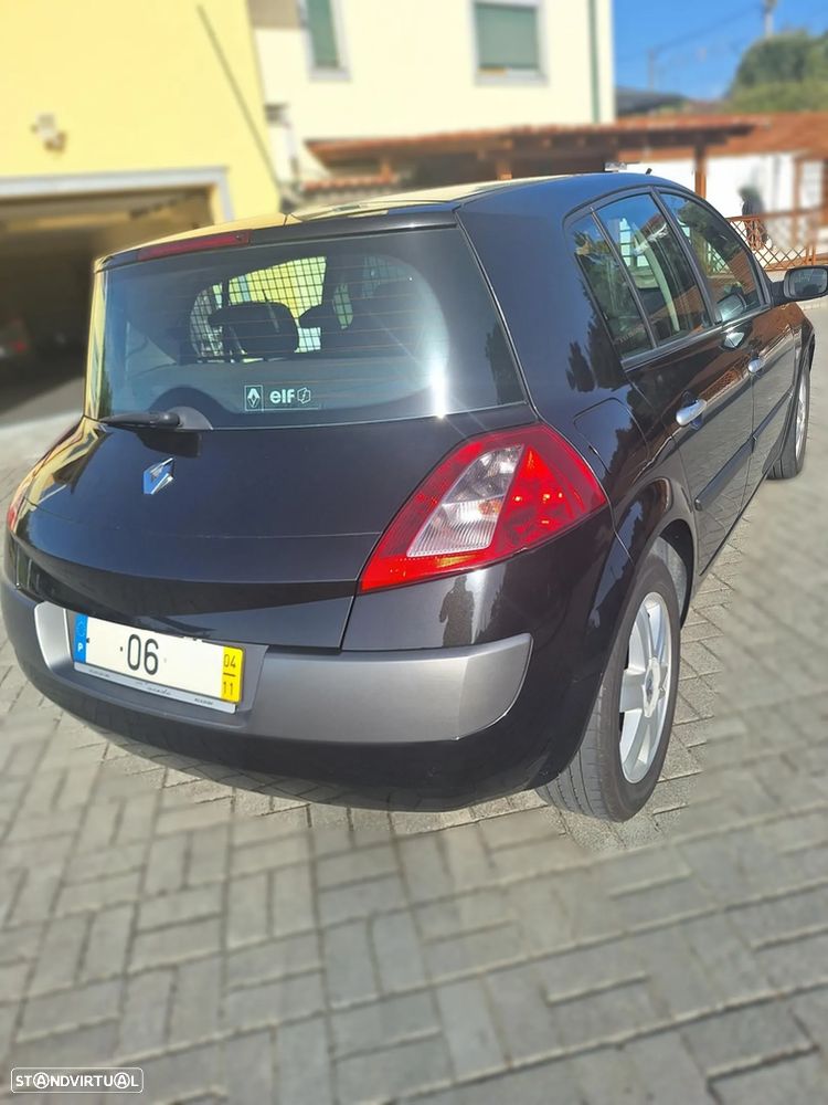 Renault Mégane 1.5 dCi Confort - 2