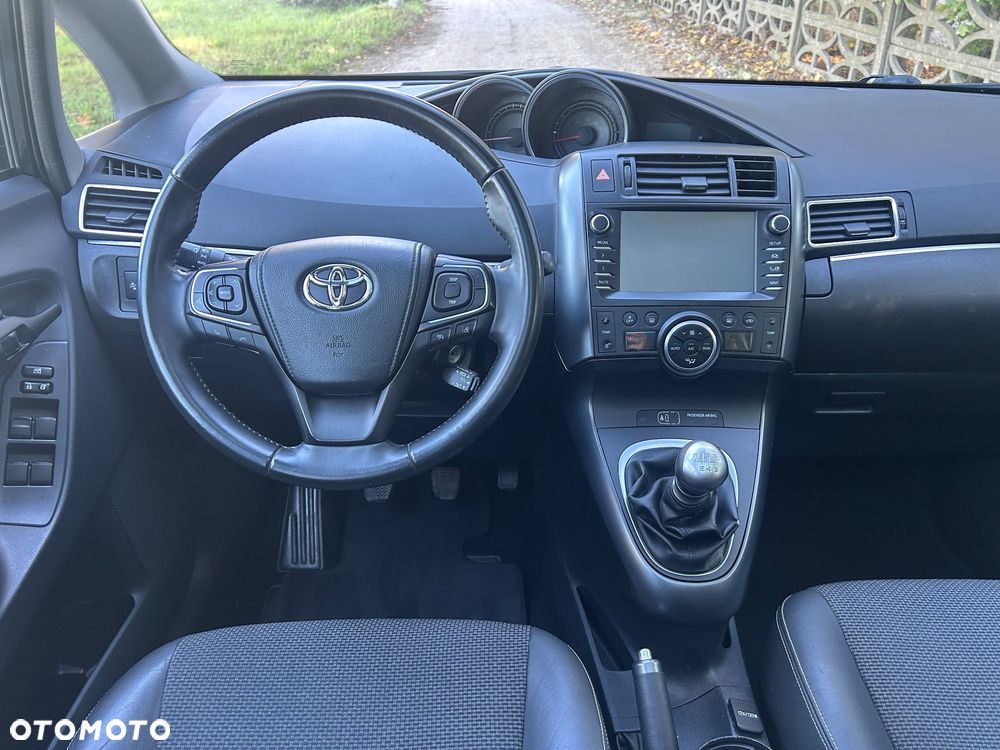 Toyota Verso 1.8 7-Sitzer Skyview Edition - 13