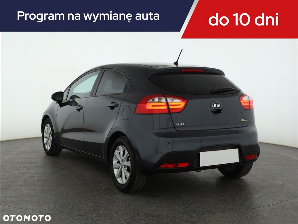 Kia Rio - 6