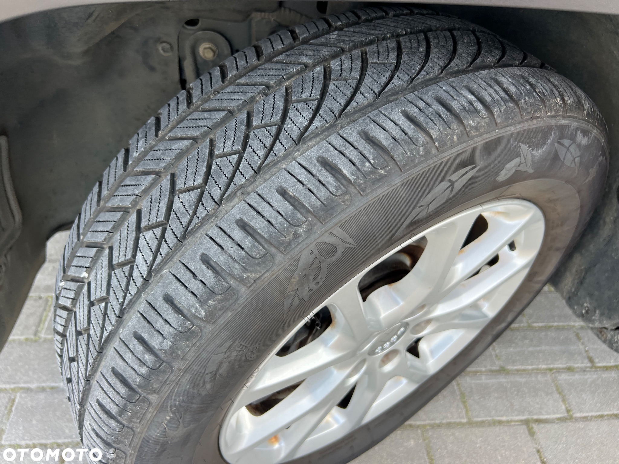 Jeep Cherokee 2.0 MJD Active Drive I Longitude - 37