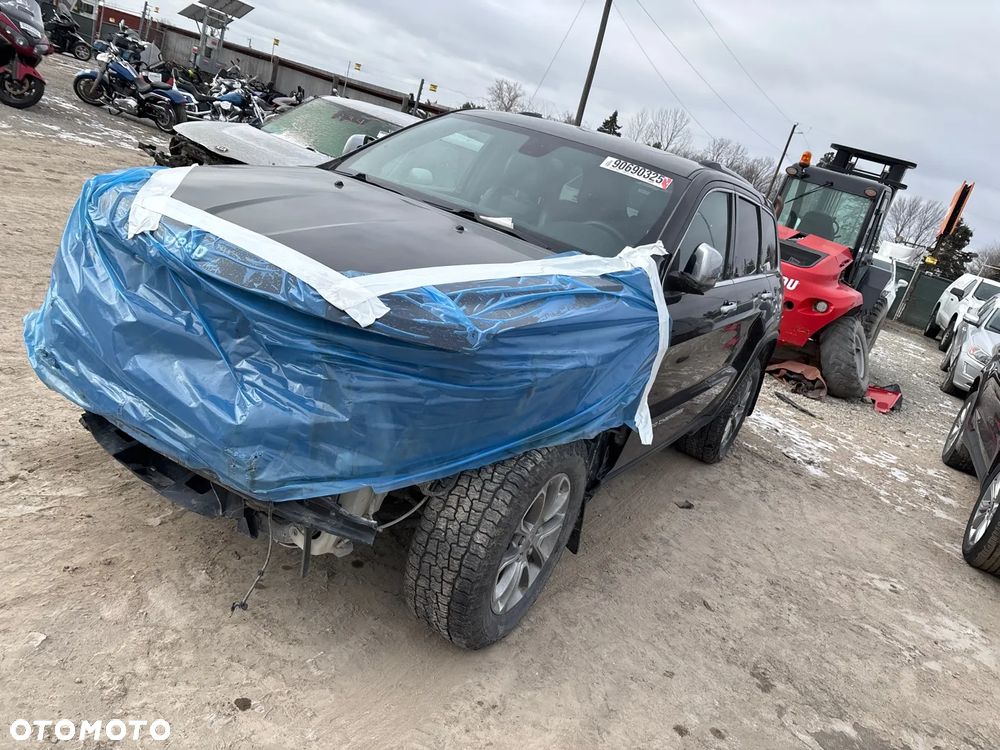 Jeep Grand Cherokee - 16