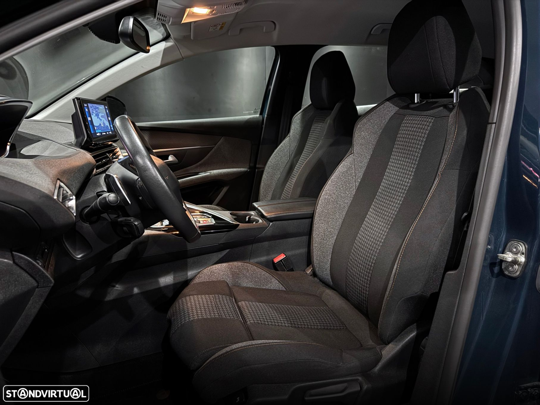 Peugeot 3008 1.5 BlueHDi Allure Pack EAT8 - 15