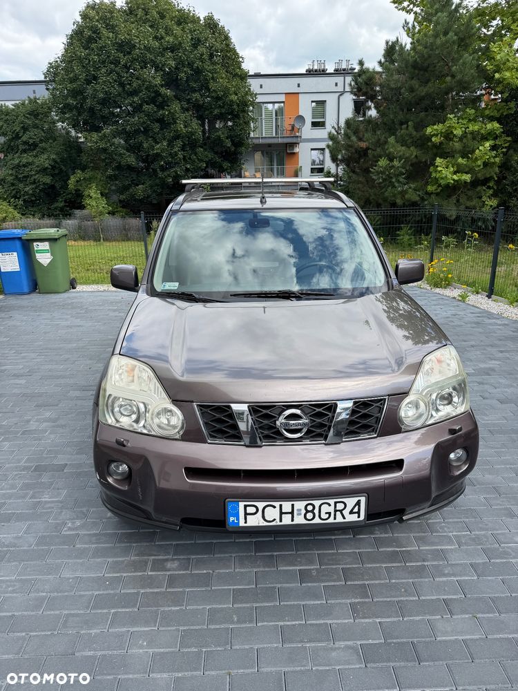 Nissan X-Trail 2.0 dCi LE - 1
