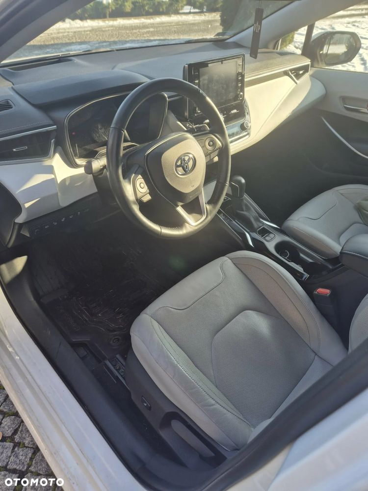 Toyota Corolla 2.0 Hybrid Comfort - 5