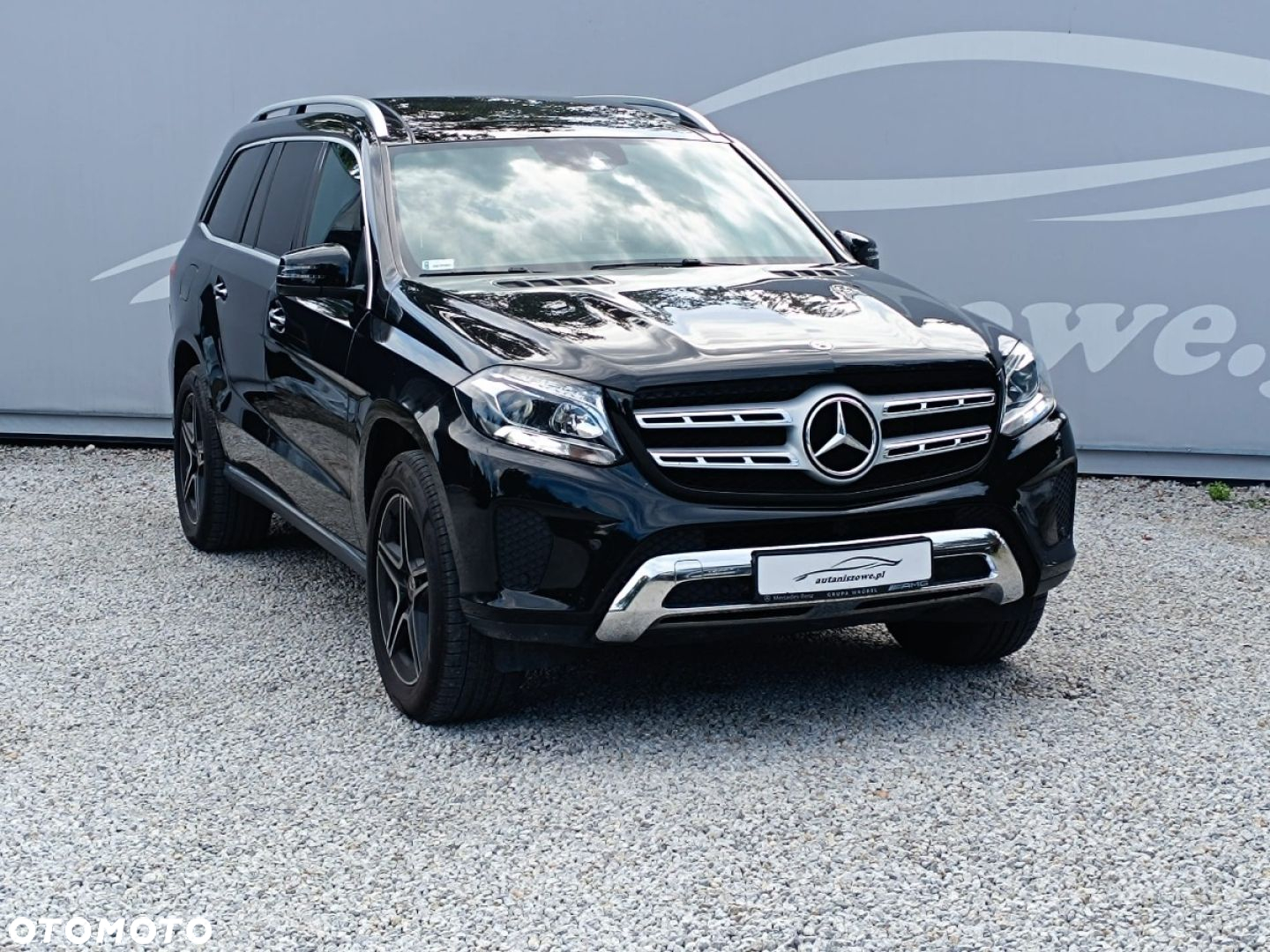 Mercedes-Benz GLS - 14