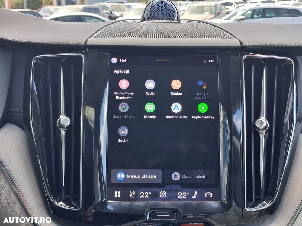 Volvo XC 60 T8 AWD AT PHEV Ultra Bright - 17