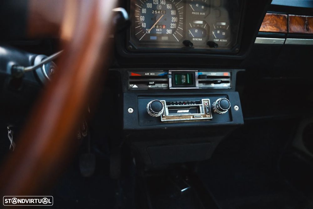 Alfa Romeo GTV - 12