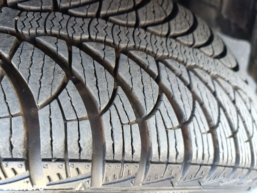 Toyota Yaris 1.3 VVT-i Travel - 18