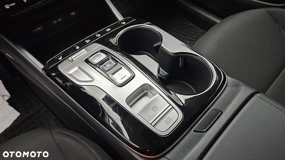 Hyundai Tucson 1.6 T-GDi HEV Executive 2WD - 18