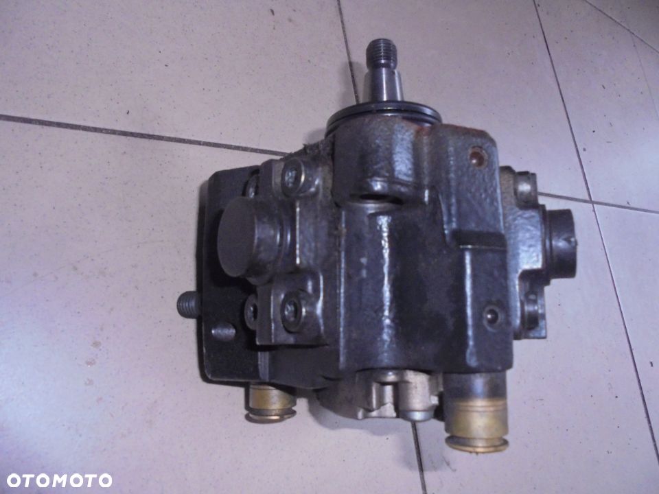 POMPA WTRYSKOWA KIA SORENTO TUCSON 2.5 CRDI 0445010207 - 4