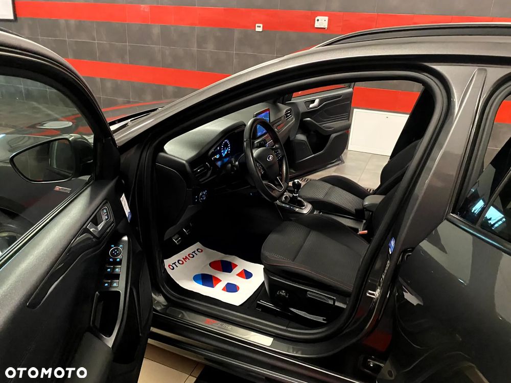 Ford Focus 2.0 EcoBlue ST-Line - 16