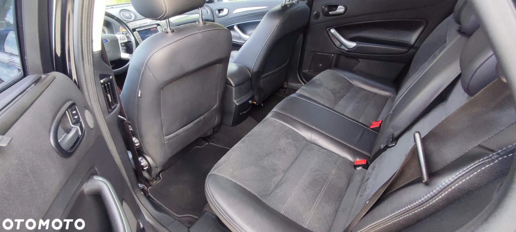 Ford Mondeo - 14