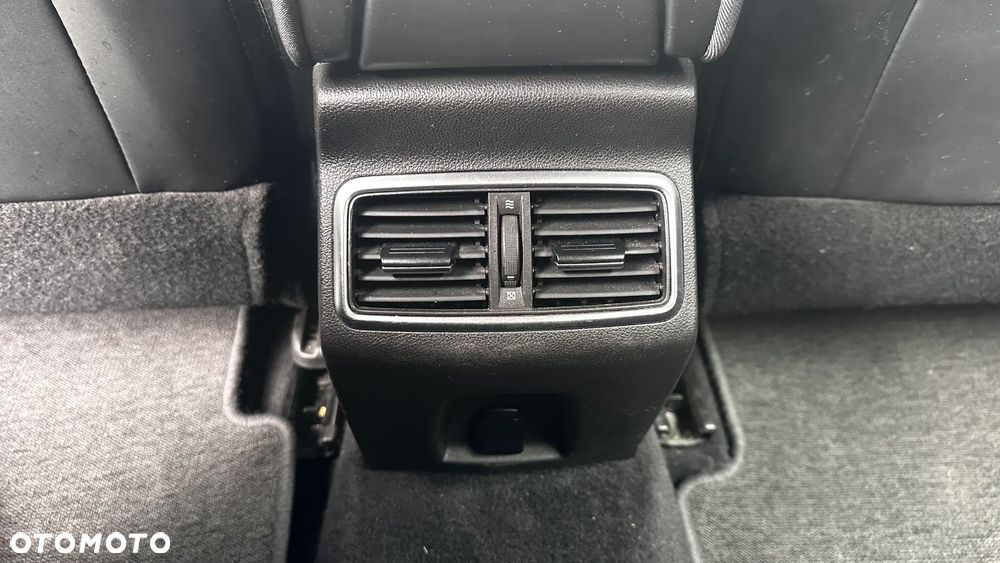 Renault Megane 1.5 Blue dCi Limited - 30