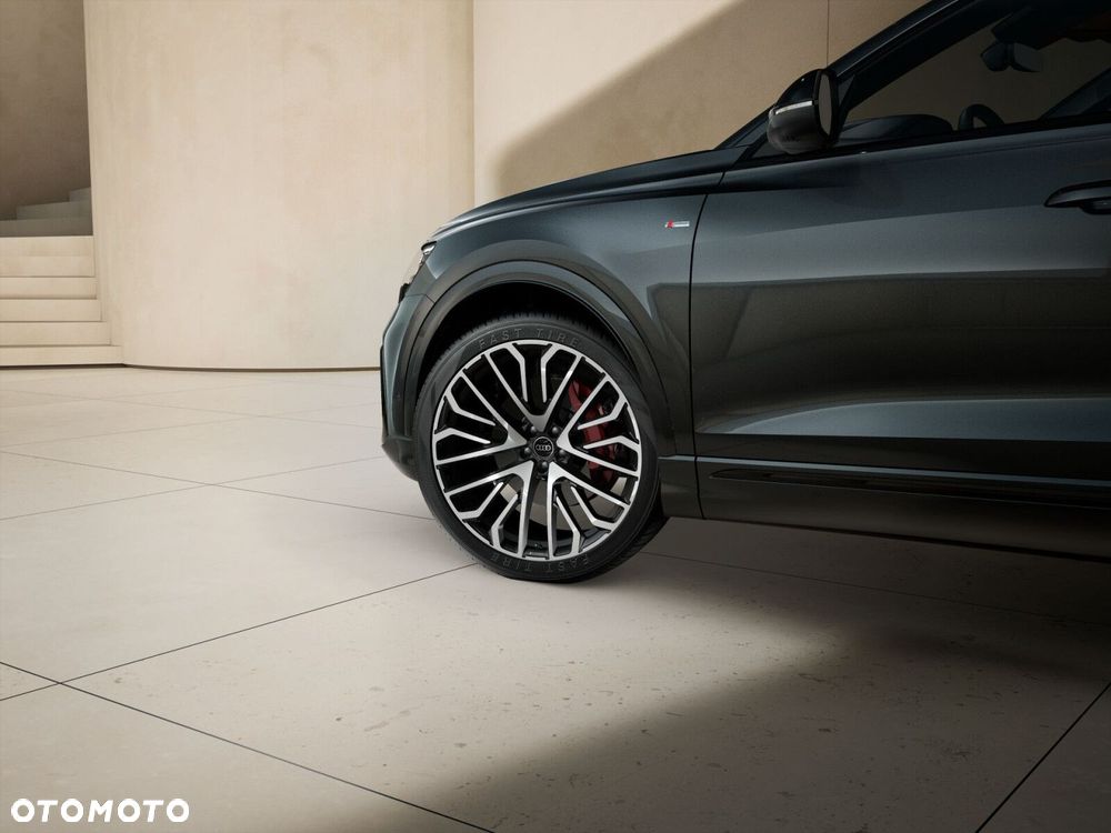 Audi Q8 - 6