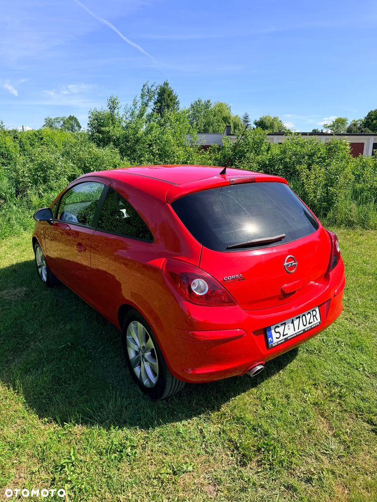 Opel Corsa 1.4 16V EcoFLEX Start-Stop 150 Jahre - 6