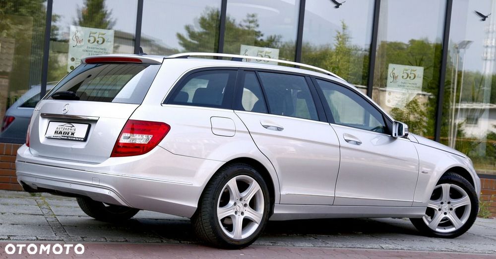 Mercedes-Benz Klasa C 180 BlueEFFICIENCY 7G-TRONIC Elegance - 6