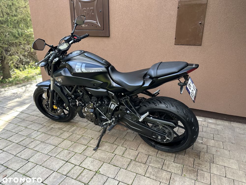 Yamaha MT - 21