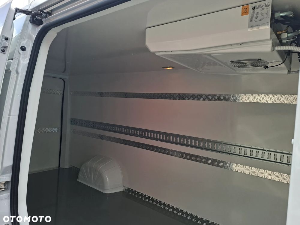 Fiat OD RĘKI , SUPER CENA , Izoterma +Zanotti SFZ 009 -na Furgonie L4H2 - 14