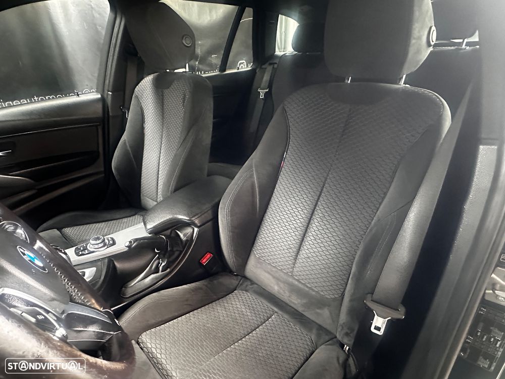 BMW 320 d Auto Pack M - 43